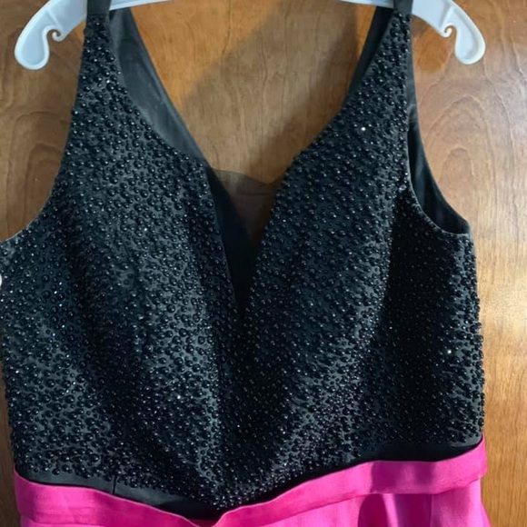 Dresses & Skirts - Prom dress